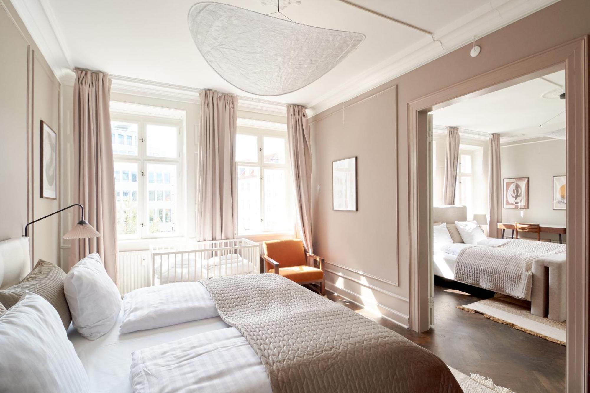 Large 4 Bedroom With Balcony & Bathtub In Cph Copenhague