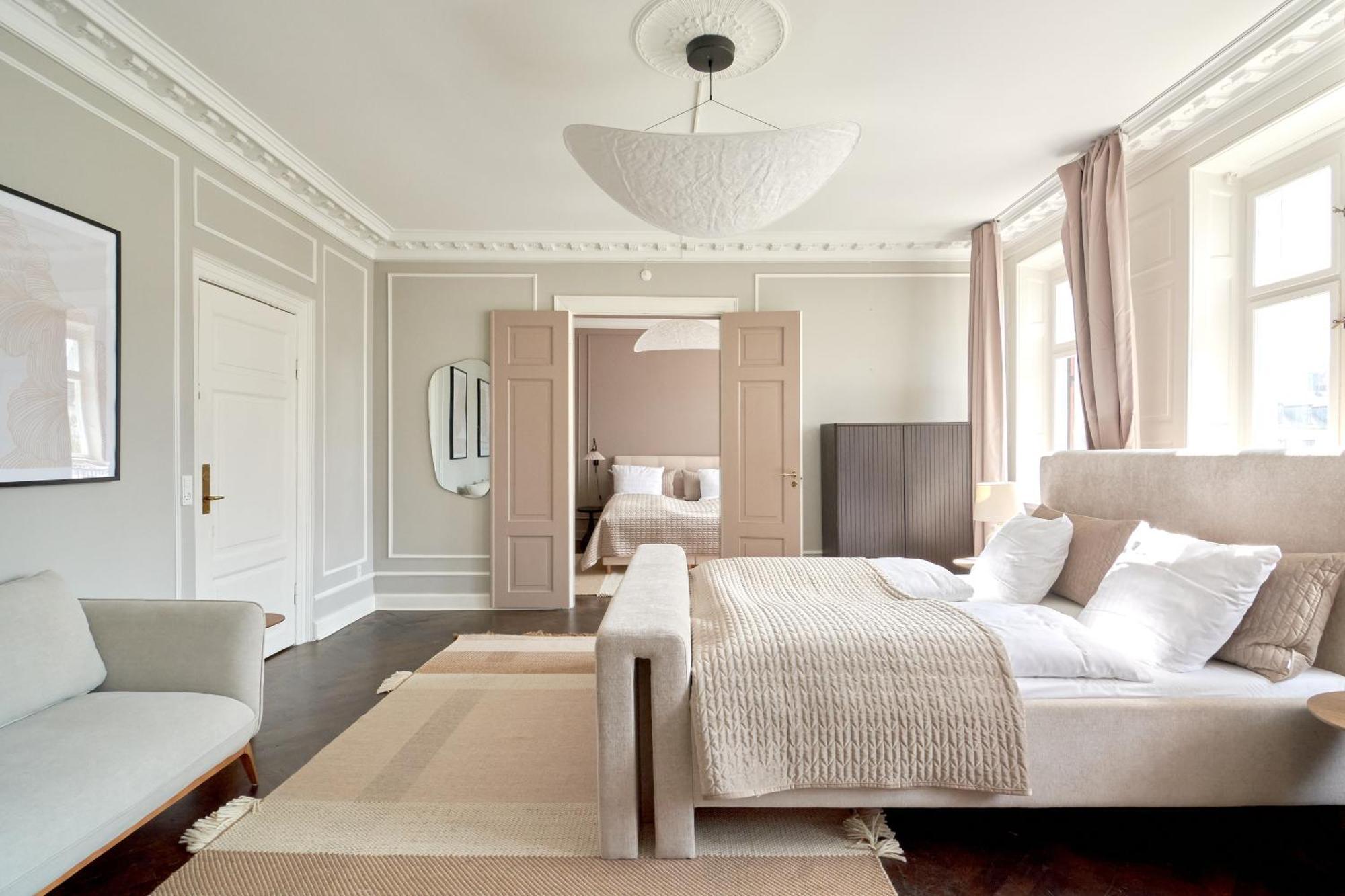 Large 4 Bedroom With Balcony & Bathtub In Cph Apartment *